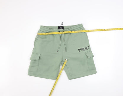 Brave Soul London Men's Green Medium Athletic Shorts with Cargo Pockets