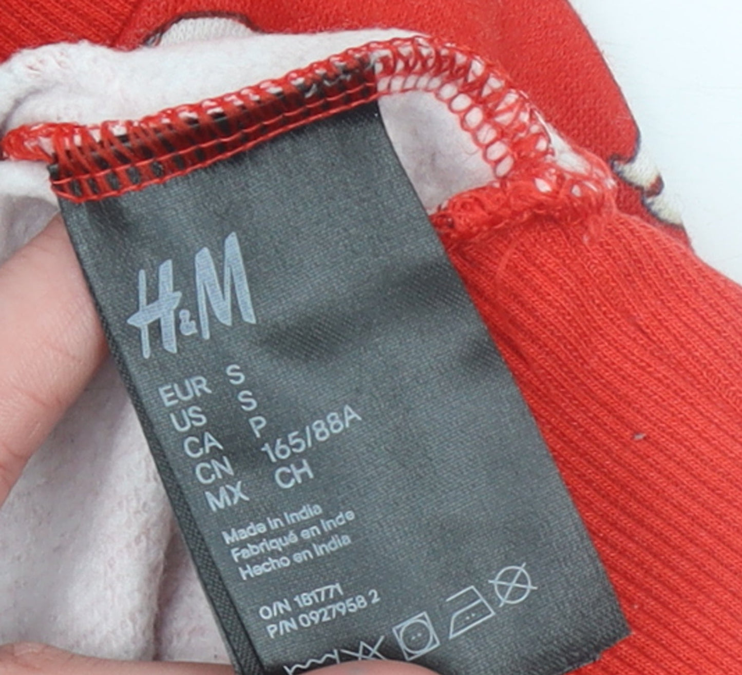 Womens UK Size S H&M Red Pullover Sweatshirt