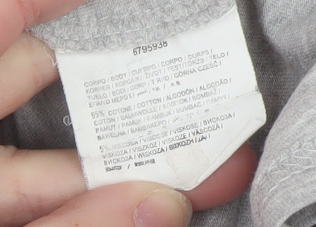 Girls UK Size S What’s Today? Grey Basic T-Shirt