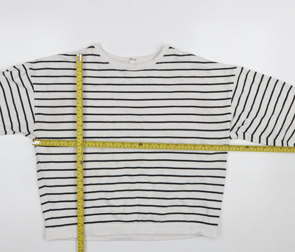 Womens UK Size M In Other Words White Pullover Sweatshirt