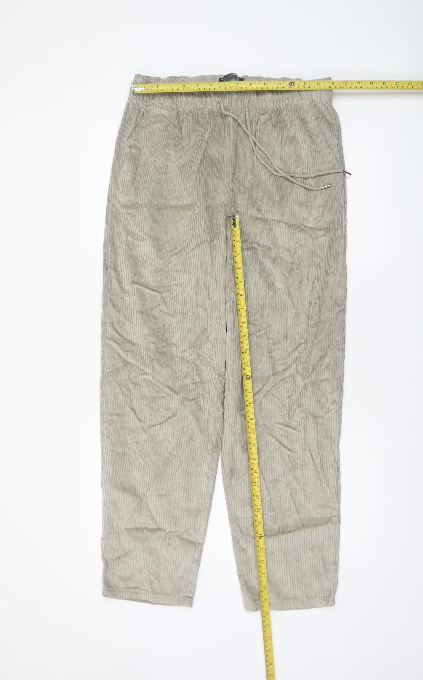 Womens UK Size S ASOS Design Relaxed Fit CasualTravel Beige Trousers