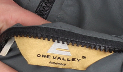 Mens UK Size S One Valley Grey Bodywarmer