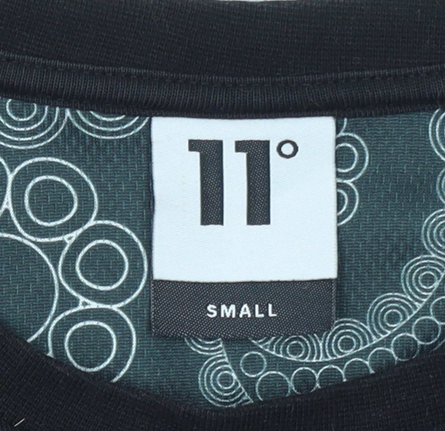 Mens UK Size S 11 degrees Black  T-Shirt
