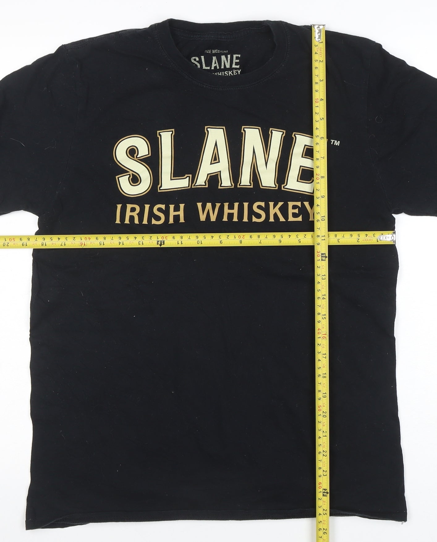 Mens UK Size M Slane Irish Whiskey Black  T-Shirt
