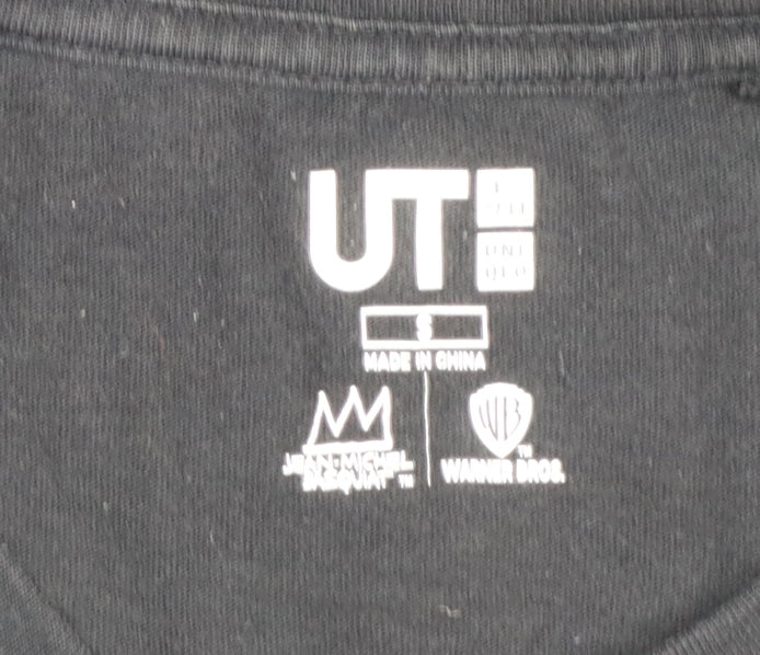 Mens UK Size S Uniqlo Black  T-Shirt