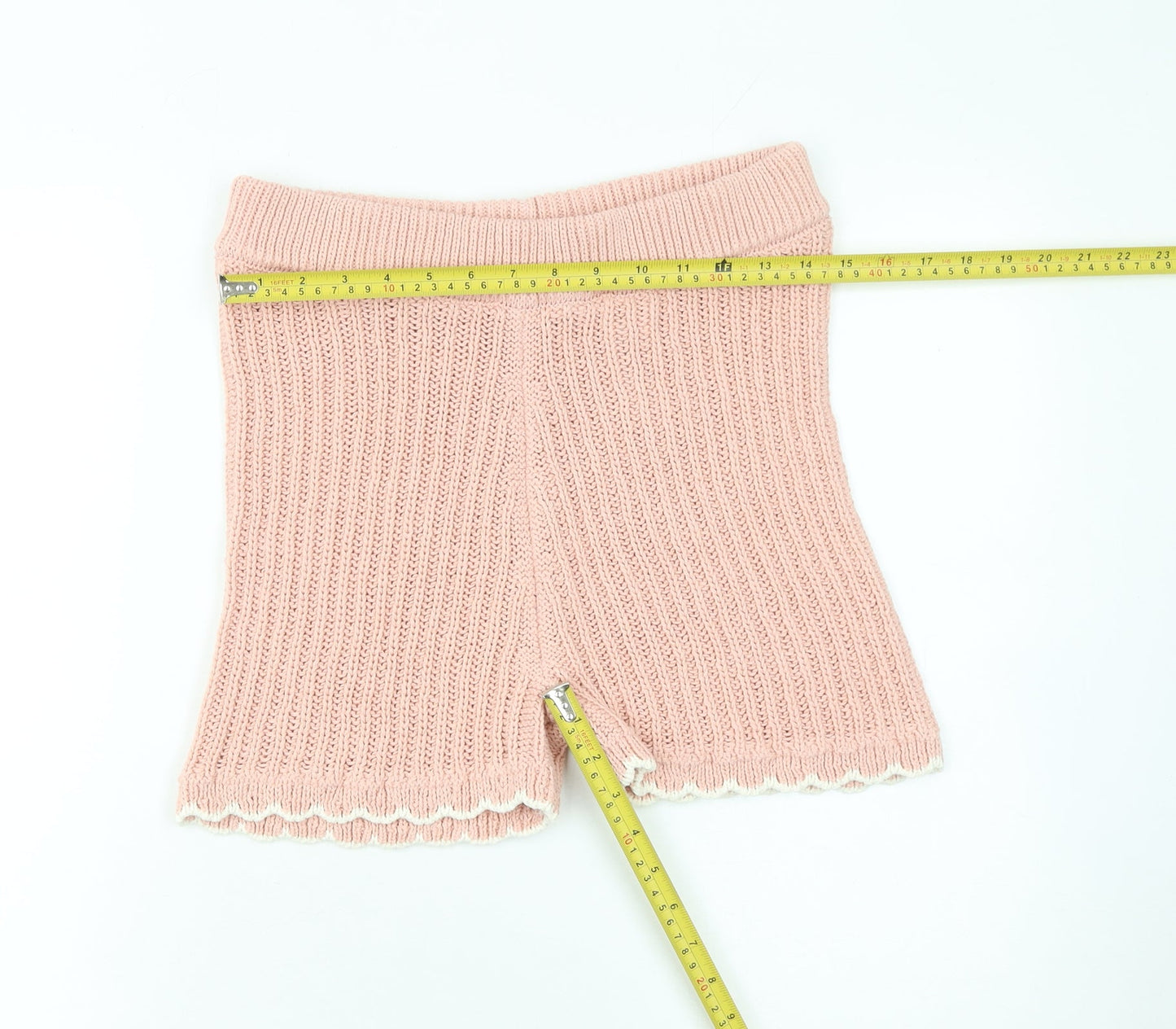 Womens UK Size M ASOS DESIGN Regular Fit Knit Shorts Shorts