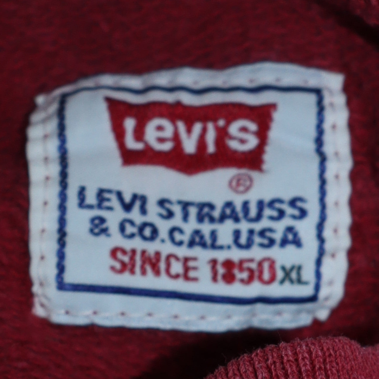 Mens UK Size XL Levi's Red Pullover Sweatshirt