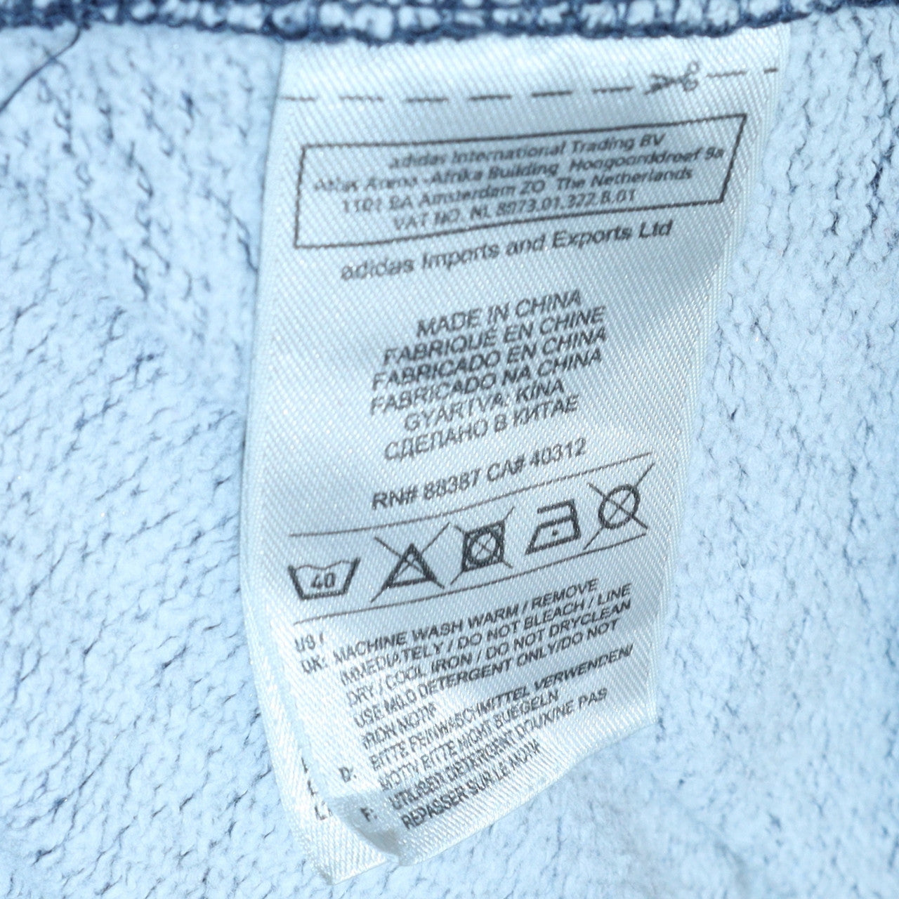 Mens UK Size M adidas Blue Pullover Sweatshirt
