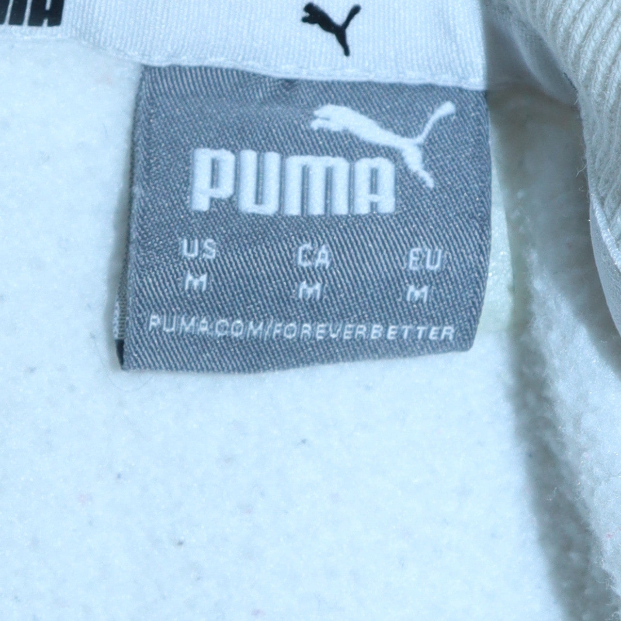 Mens UK Size M PUMA White Pullover Sweatshirt
