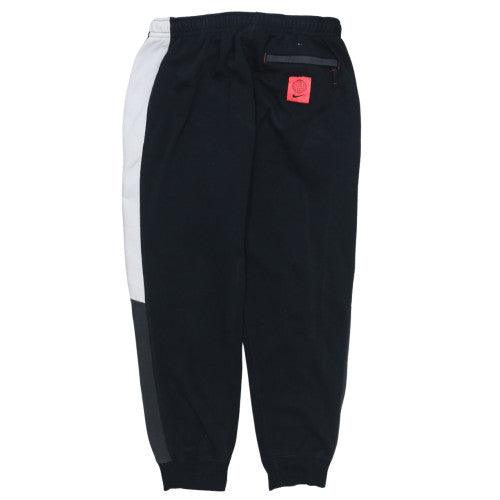 Mens UK Size L Nike Regular Fit Jogger Black Trousers