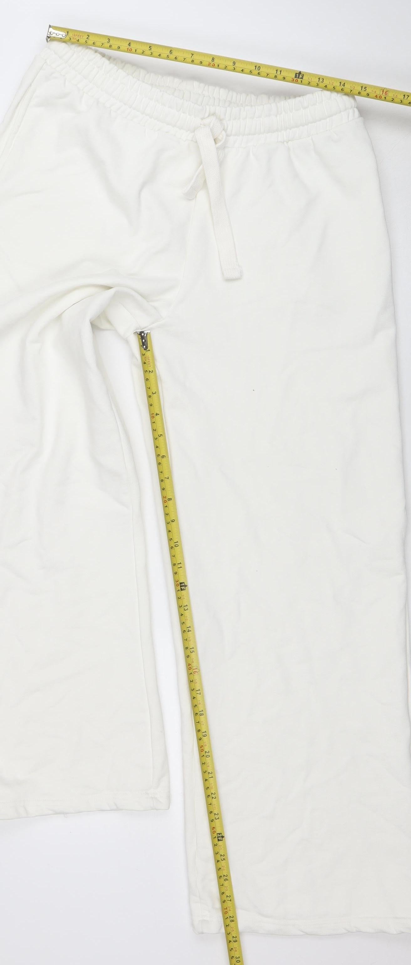 Womens UK Size M PRETTYLITTLETHING Regular Fit Sweatpants White Trousers