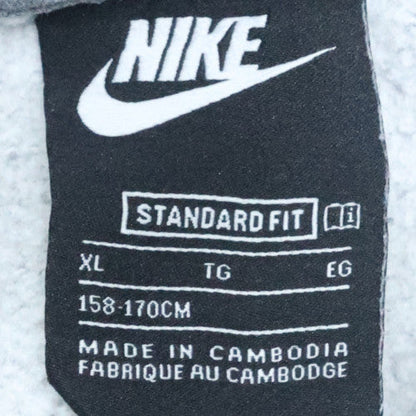 Nike Boys Grey XL Fleece Pullover Hoodie with Logo and Kangaroo Pocket