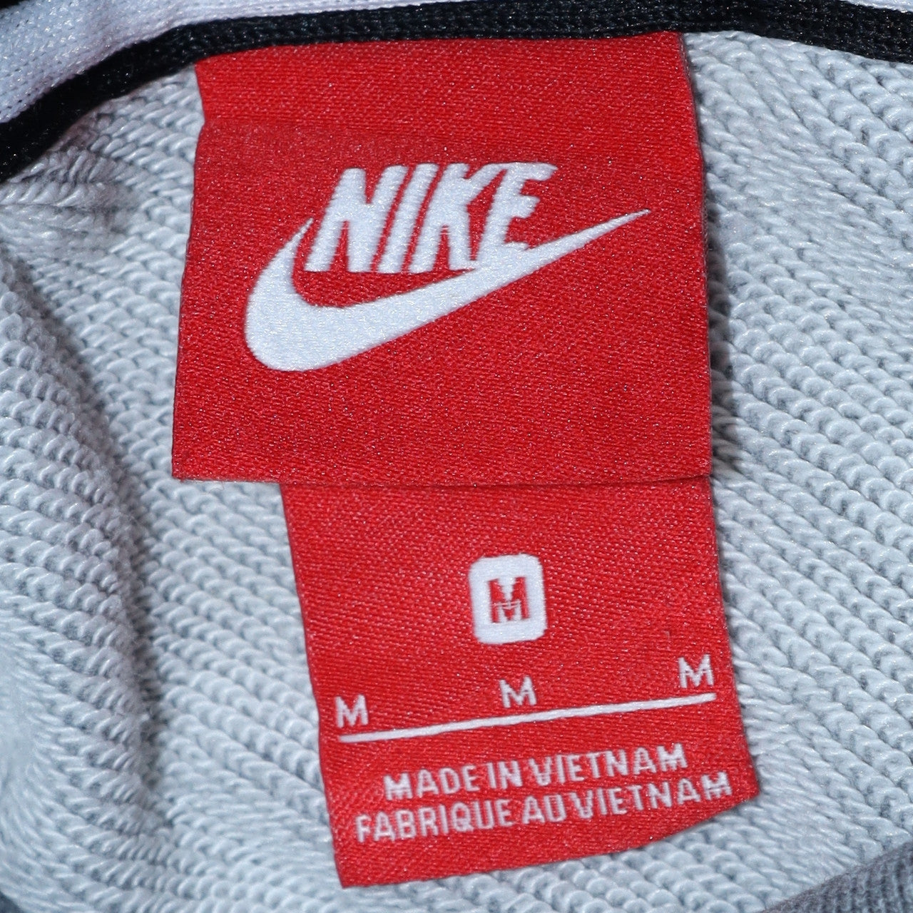Mens UK Size M Nike Black Pullover Hoodie