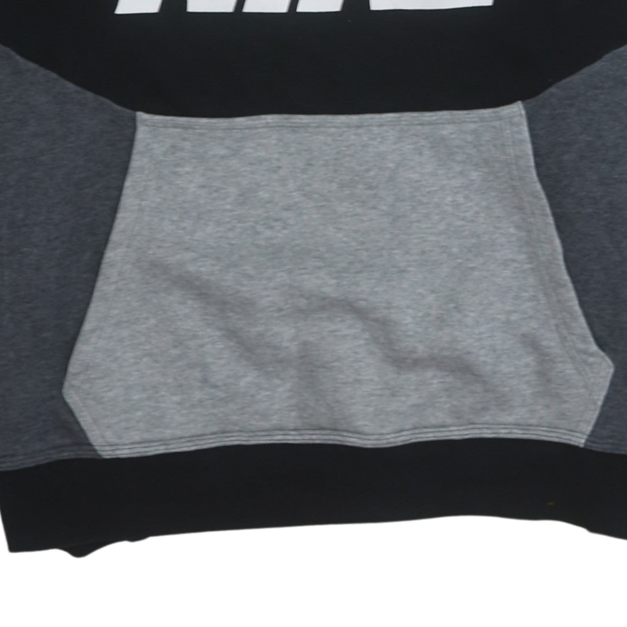 Mens UK Size M Nike Black Pullover Sweatshirt