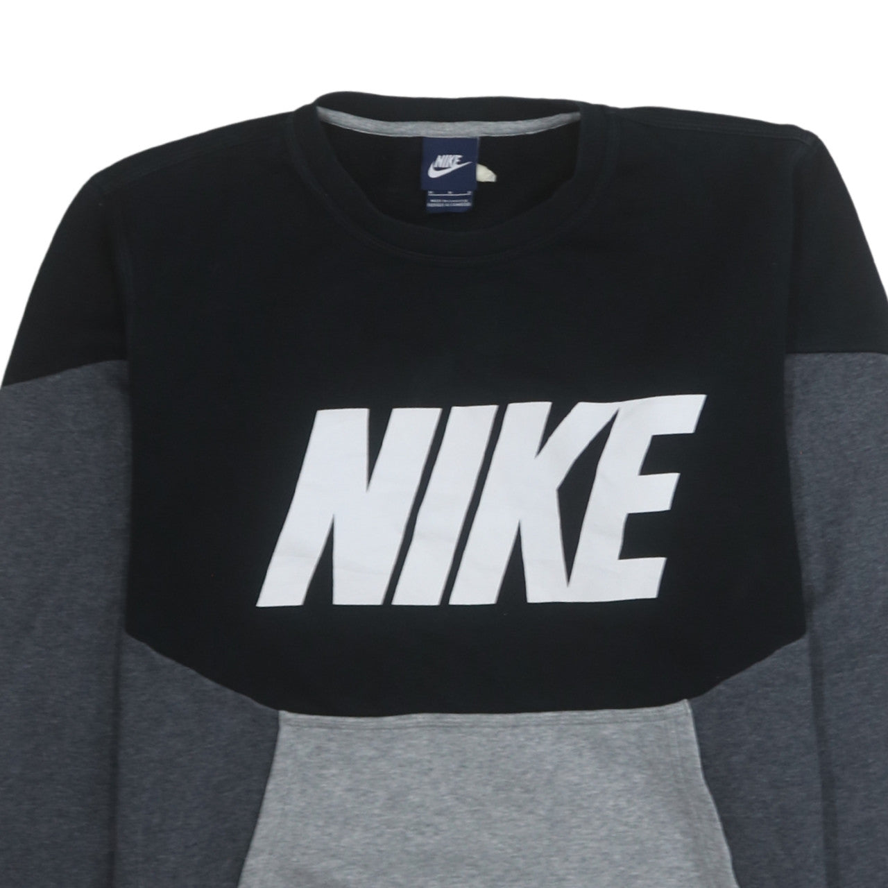 Mens UK Size M Nike Black Pullover Sweatshirt