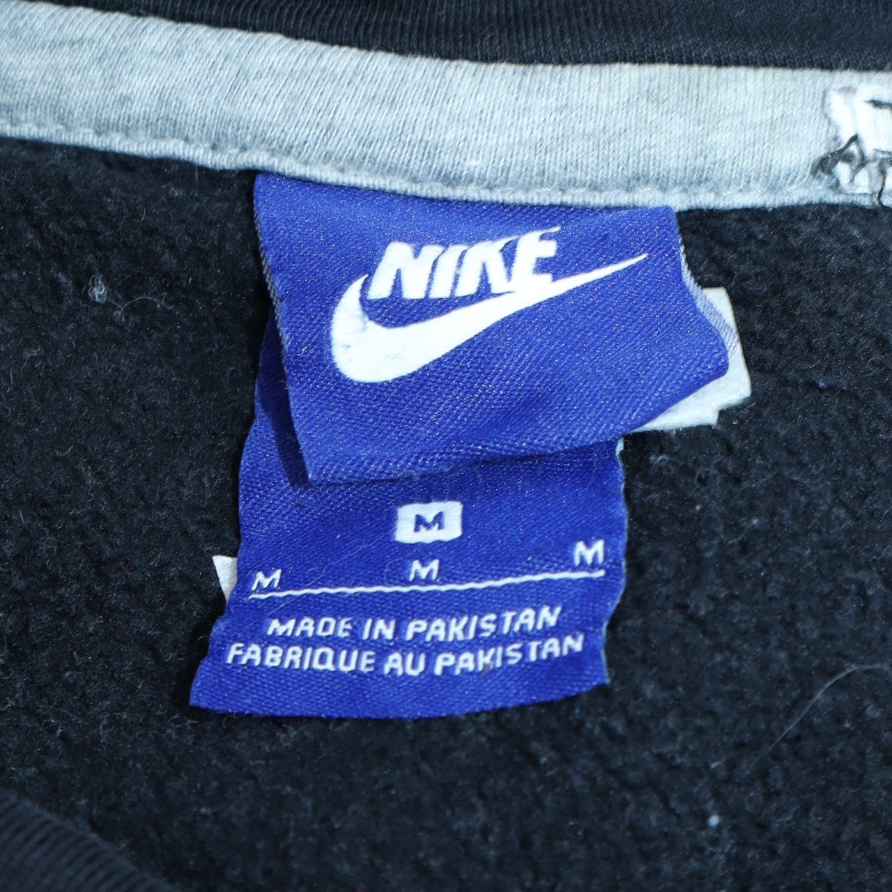 Mens UK Size M Nike Black Pullover Hoodie