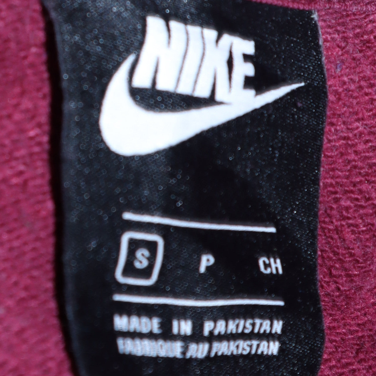 Mens UK Size S Nike Red Pullover Hoodie