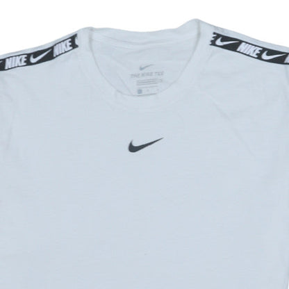 Nike Men’s White Sports Crew Neck Short Sleeve T-Shirt Size L