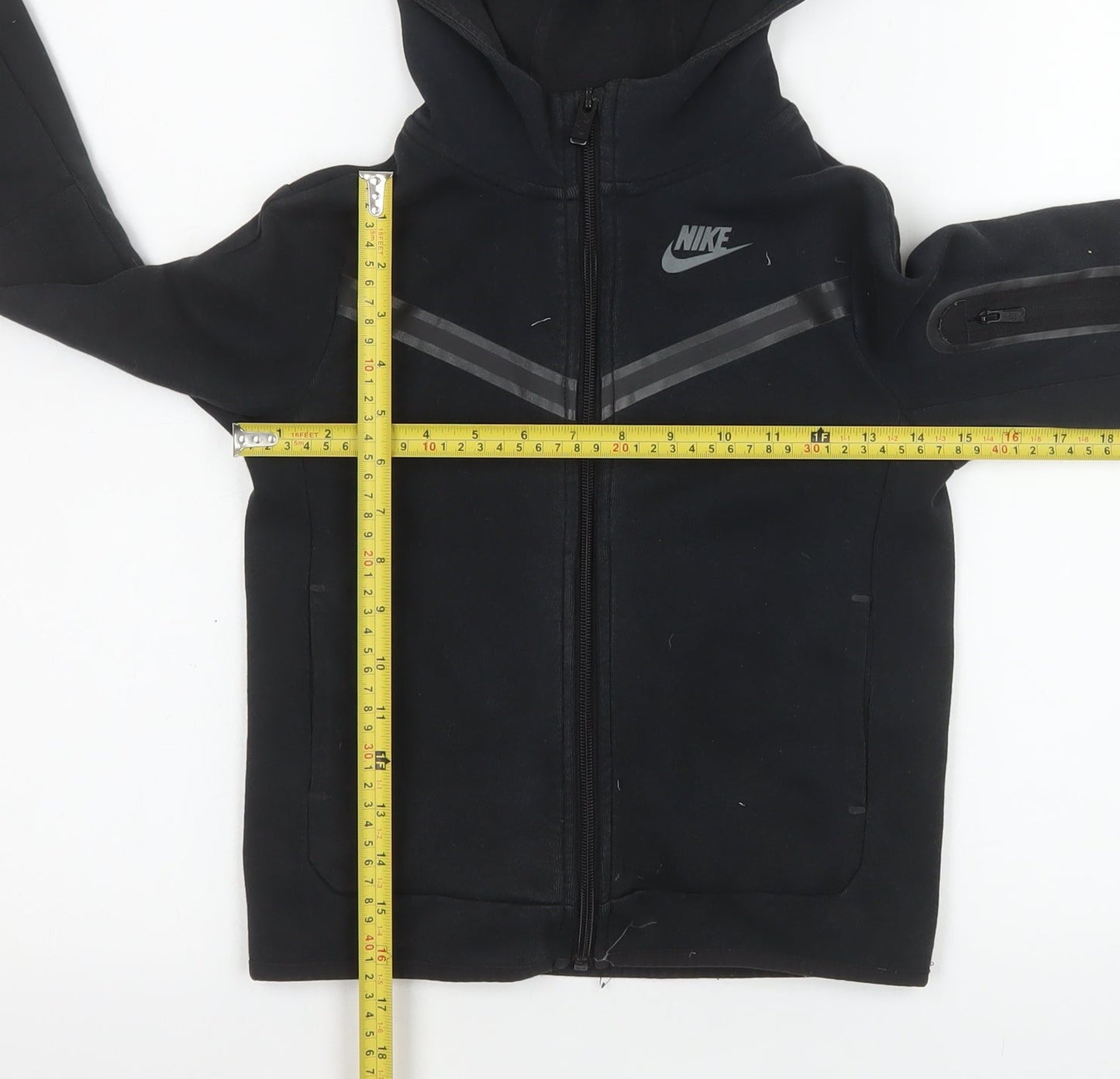 Boys UK Size 6-7 Years Nike Black Track Jacket