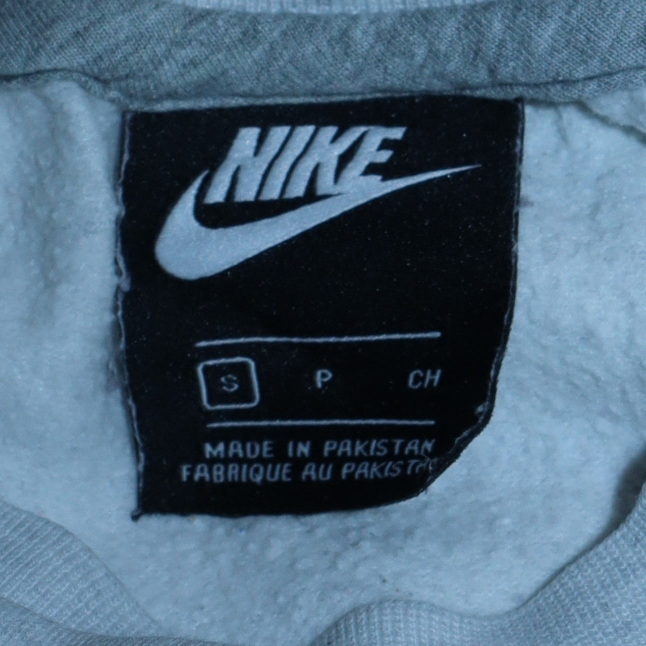 Mens UK Size S Nike Grey Pullover Sweatshirt
