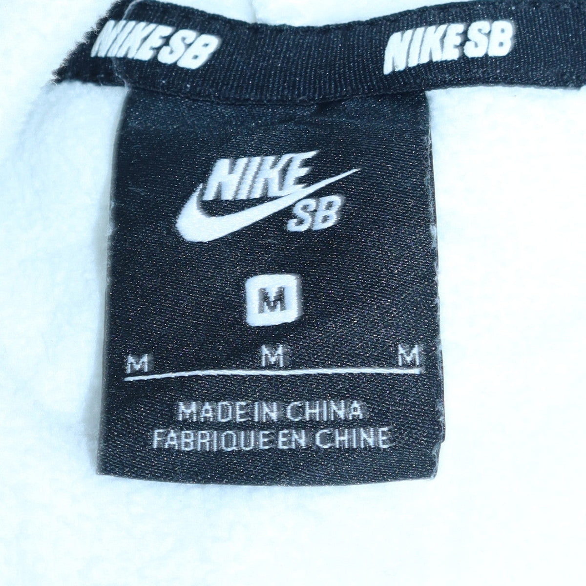 Mens UK Size M Nike White Pullover Hoodie