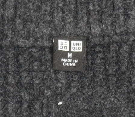 Mens UK Size M Uniqlo Black 1/2 Zip Jumper