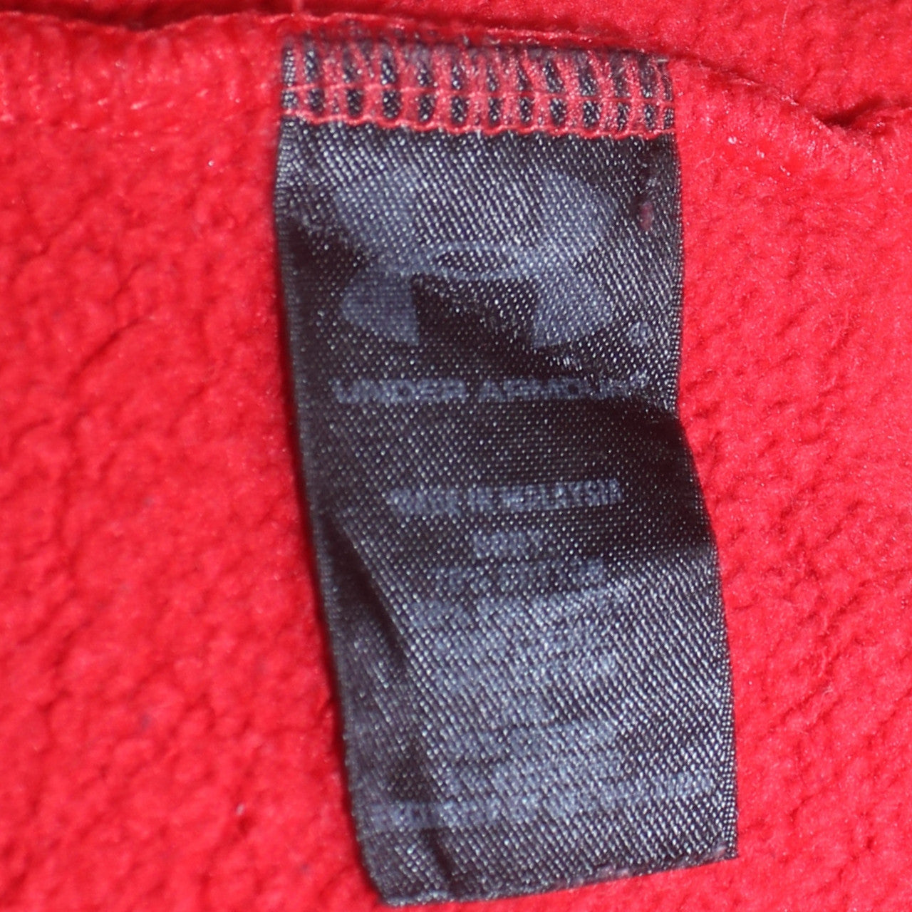 Mens UK Size XL Under armour Red Pullover Hoodie