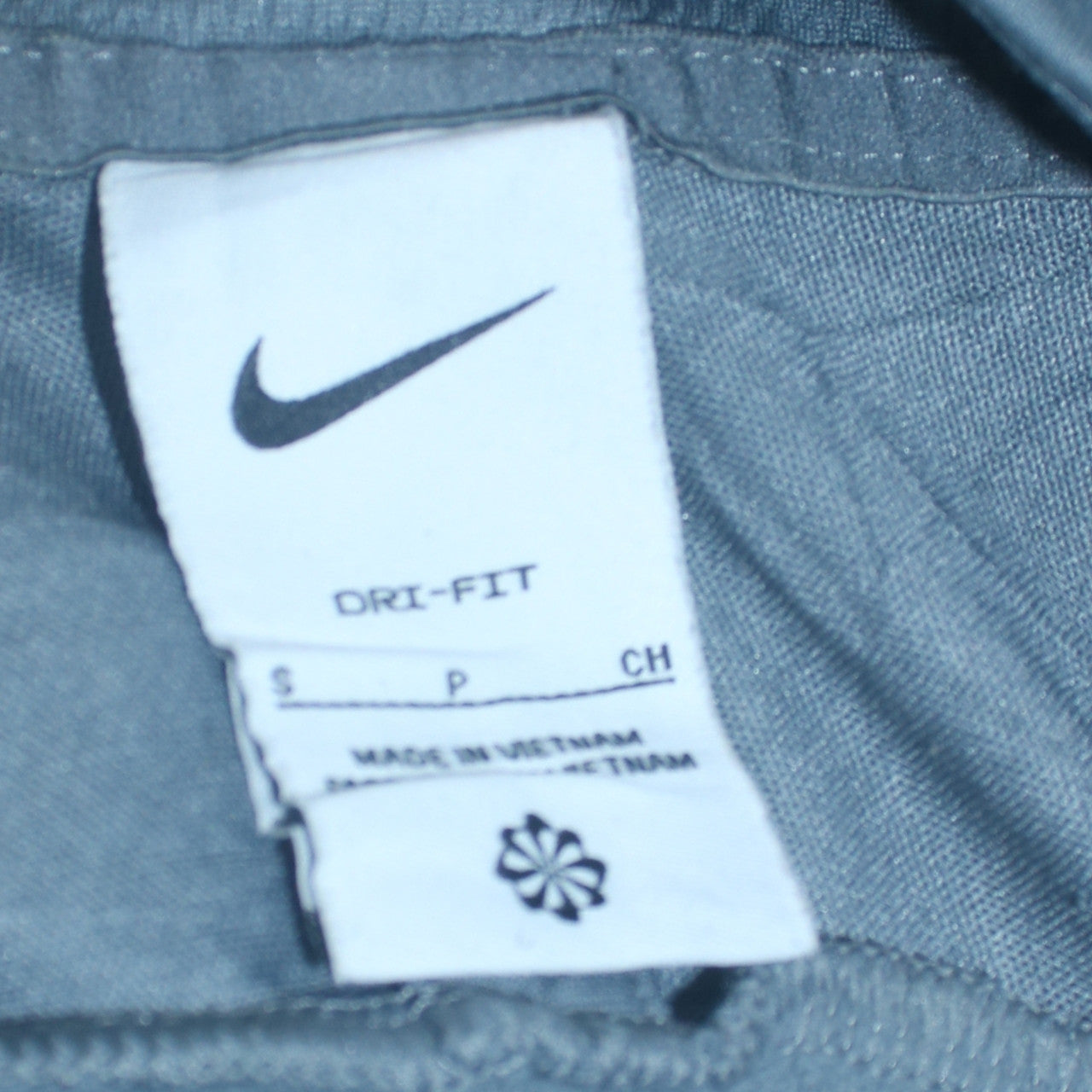 Mens UK Size S Nike Grey 1/4 Zip Sweatshirt
