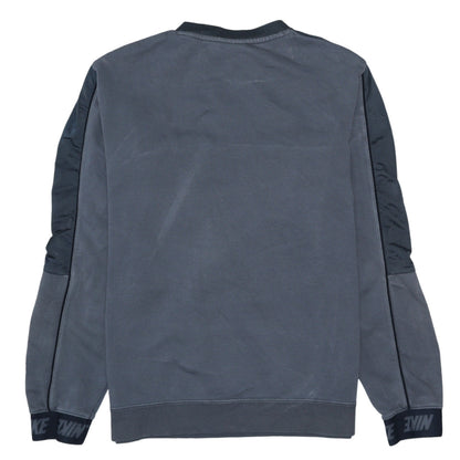 Mens UK Size M Nike Grey Pullover Sweatshirt