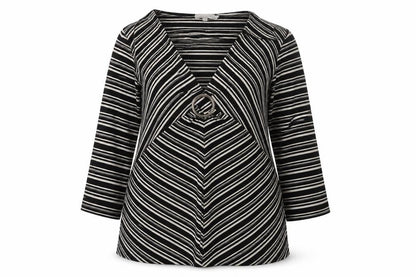 Womens UK Size 20 Merlin 101 Black Wrap Blouse