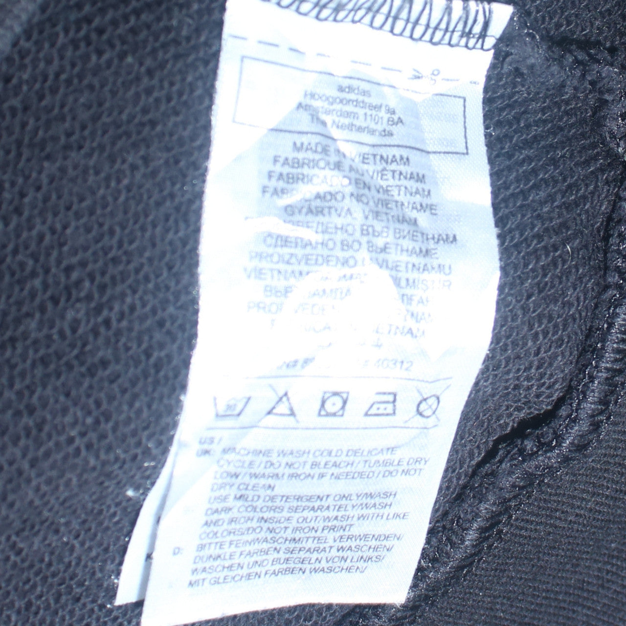 Mens UK Size S adidas Black Pullover Sweatshirt