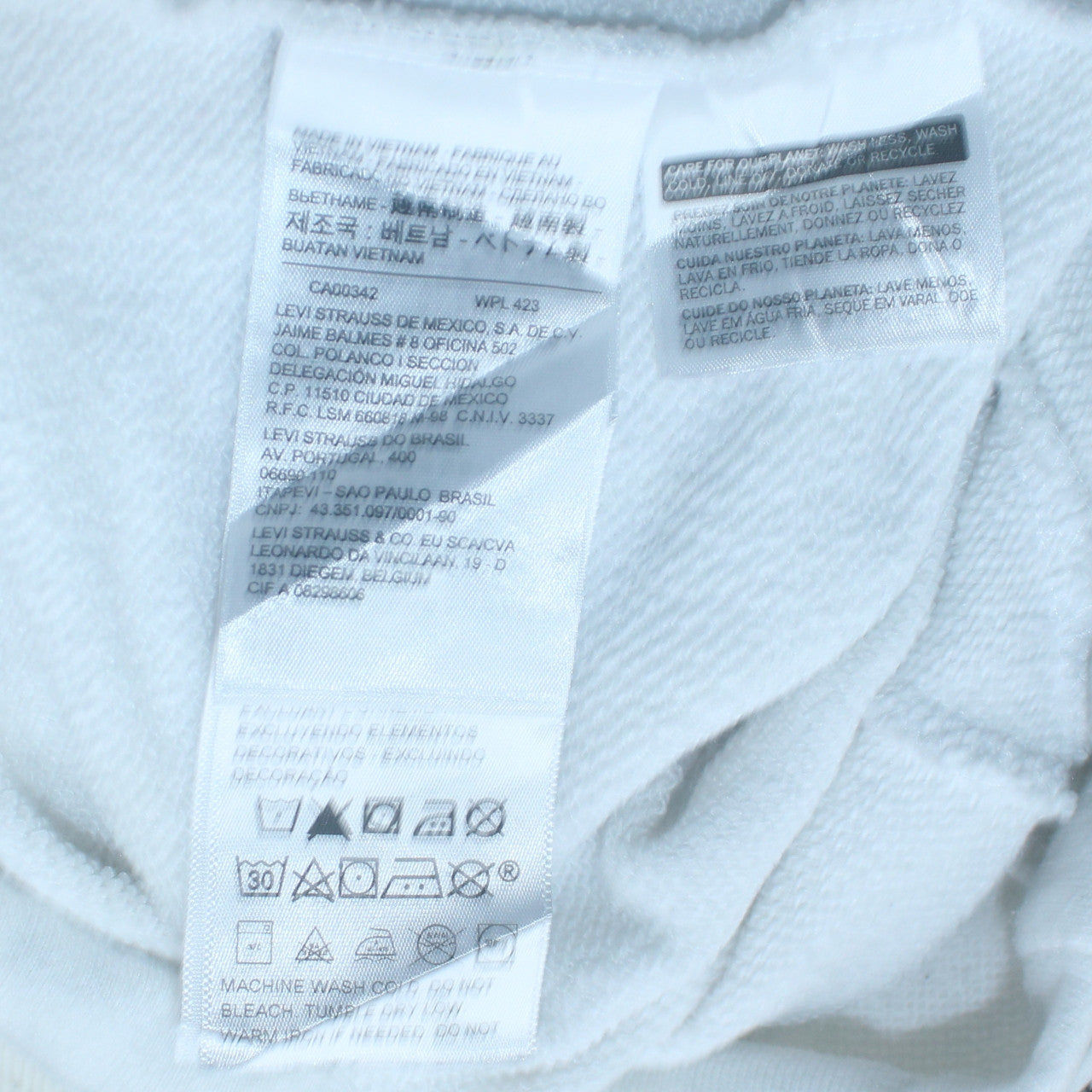Womens UK Size XS Levi's White Pullover Sweatshirt