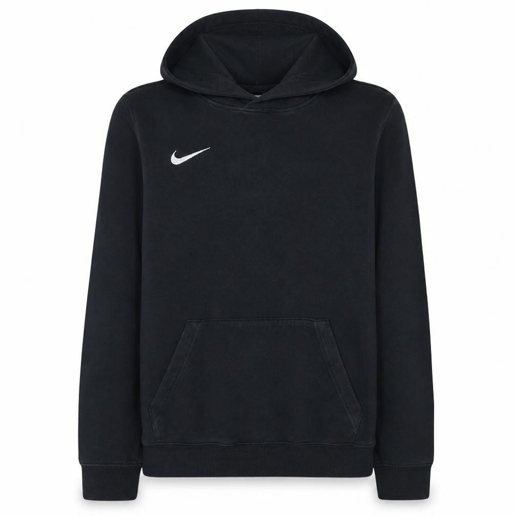 Front view of Nike boys’ black xl pullover fleece hoodie with logo and kangaroo pocket