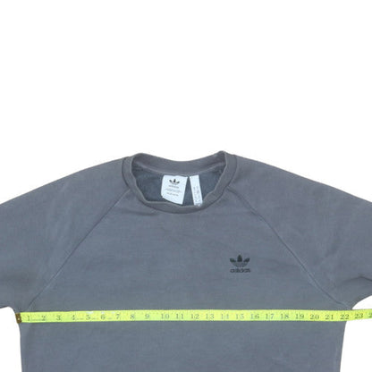 Mens UK Size M adidas Grey Pullover Sweatshirt