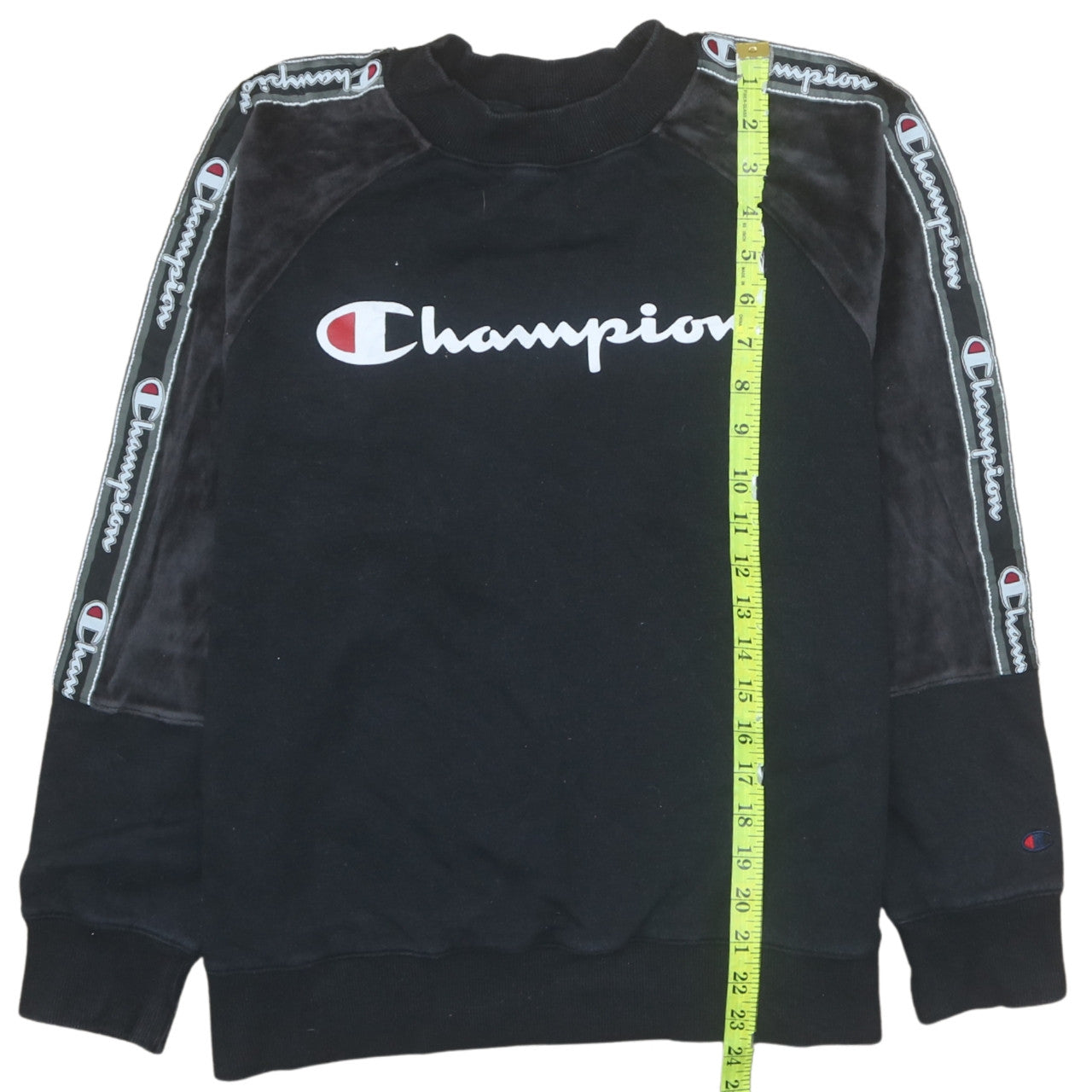 Womens UK Size M Champion Black Pullover Sweatshirt