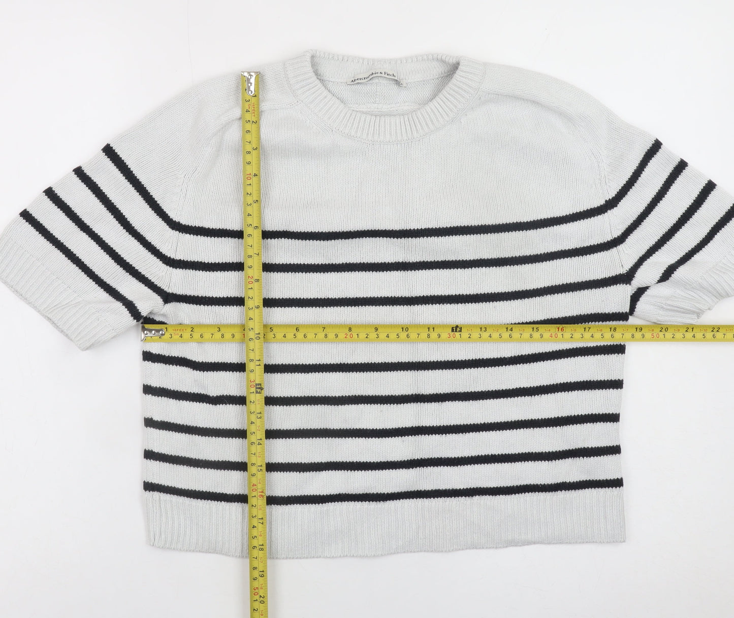 Womens UK Size XS Abercrombie & Fitch White Pullover Jumper