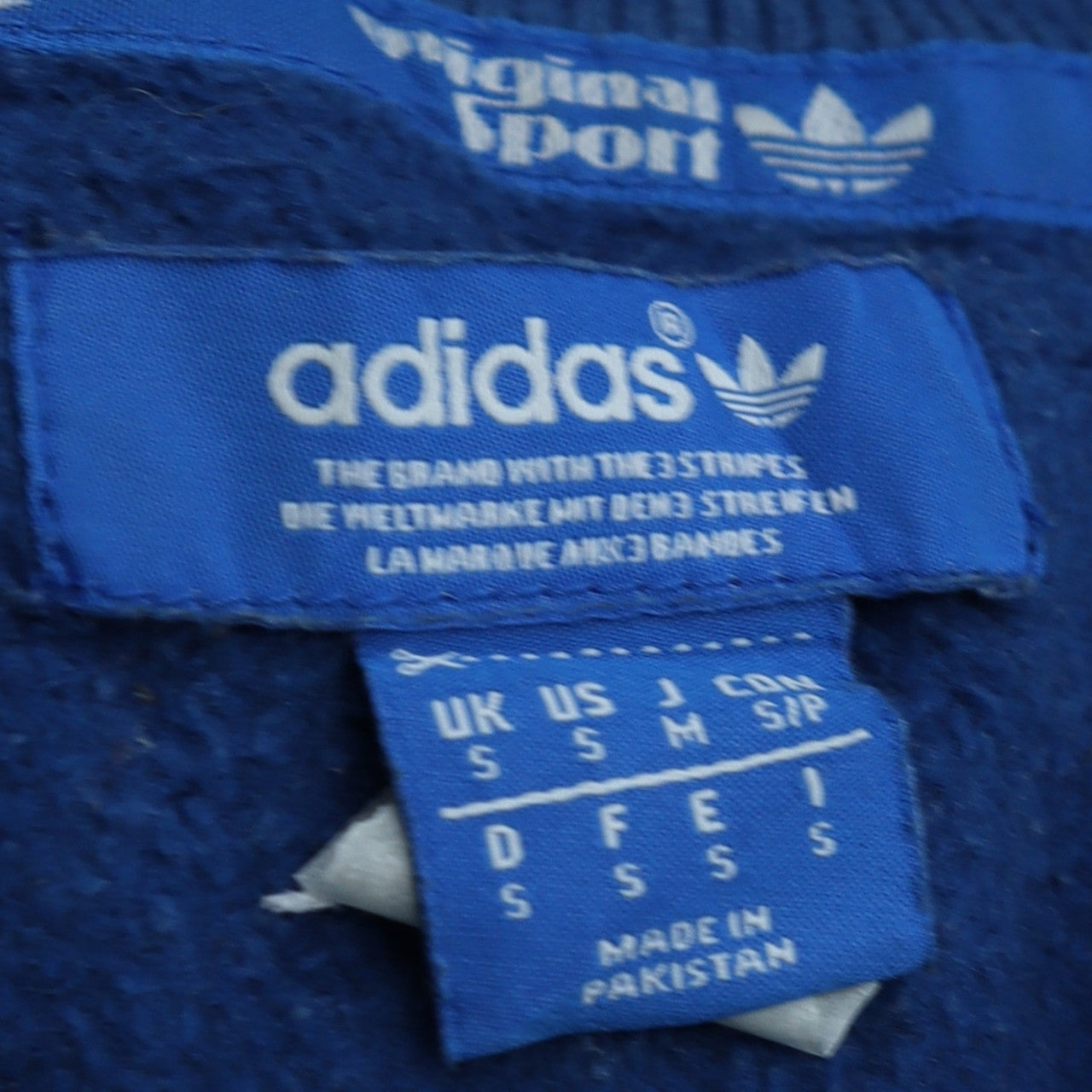 Mens UK Size S adidas Blue Pullover Sweatshirt