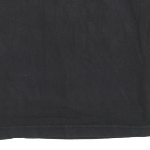 Mens UK Size M Le Shark Black Pullover Sweatshirt