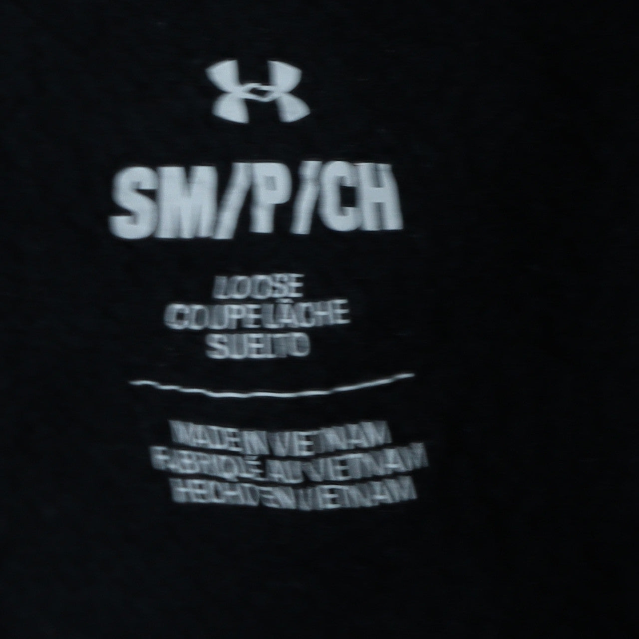 Mens UK Size S Under armour Black Pullover Sweatshirt