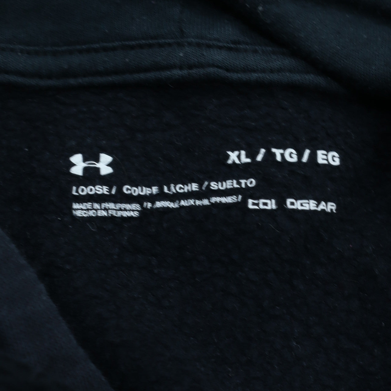 Mens UK Size XL Under armour Black Pullover Hoodie