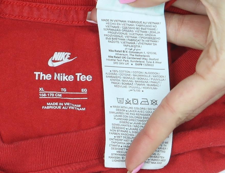 Boys UK Size XL Nike Red Basic T-Shirt