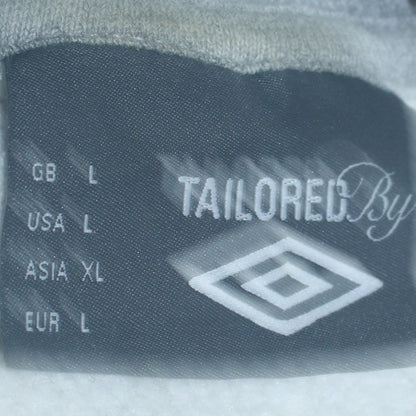 Mens UK Size L Umbro Grey Pullover Sweatshirt
