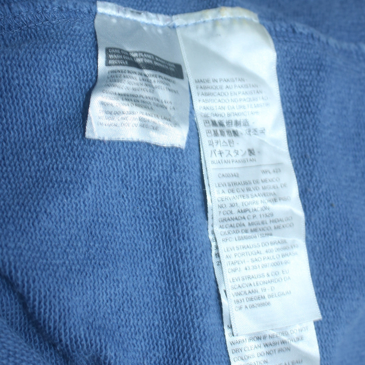 Mens UK Size M Levi's Blue Pullover Sweatshirt