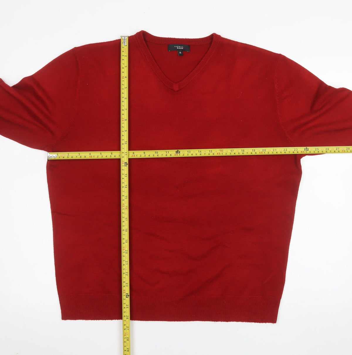 Thomas Nash Men's Red V-Neck Acrylic Pullover Jumper XL