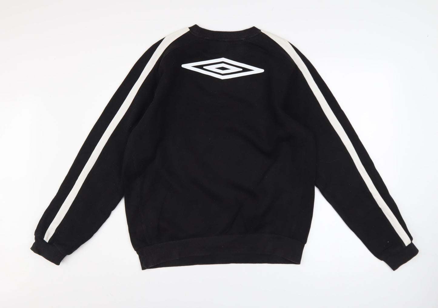 Mens UK Size M Umbro Black Pullover Sweatshirt