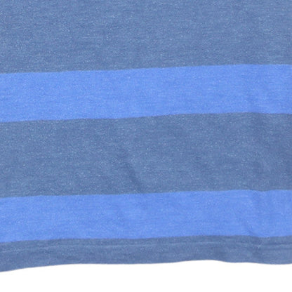Abercrombie & Fitch Men's Blue Striped V-Neck T-Shirt XL Regular Fit