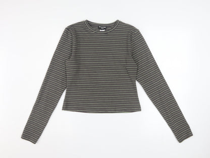 PrettyLittleThing Women's Grey Striped Petite Long Sleeve Cropped T-Shirt L