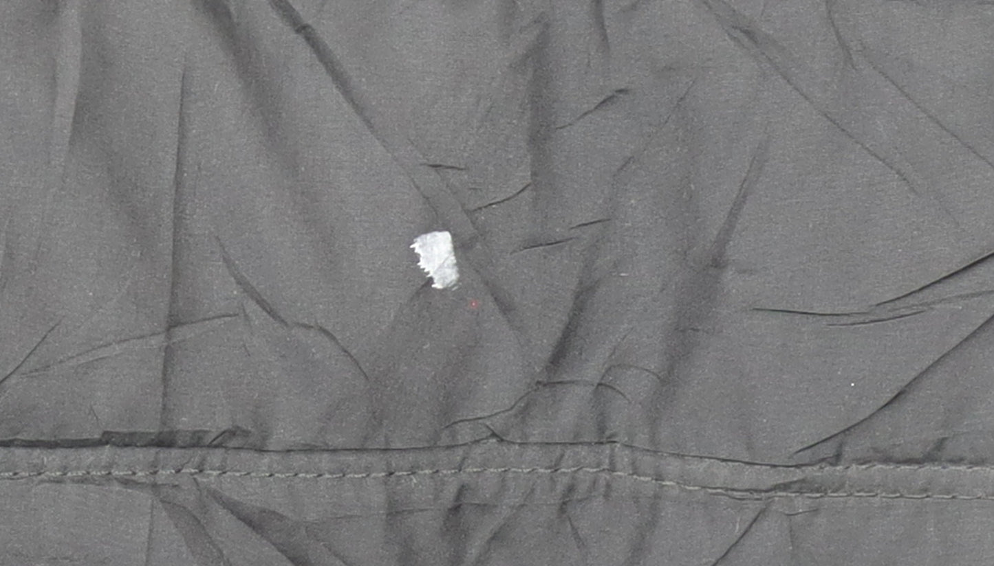 Mens UK Size XL Umbro Black Puffer Jacket