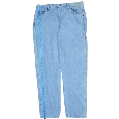 Wrangler Men's Blue Light Wash Classic Straight Leg Jeans 38x32