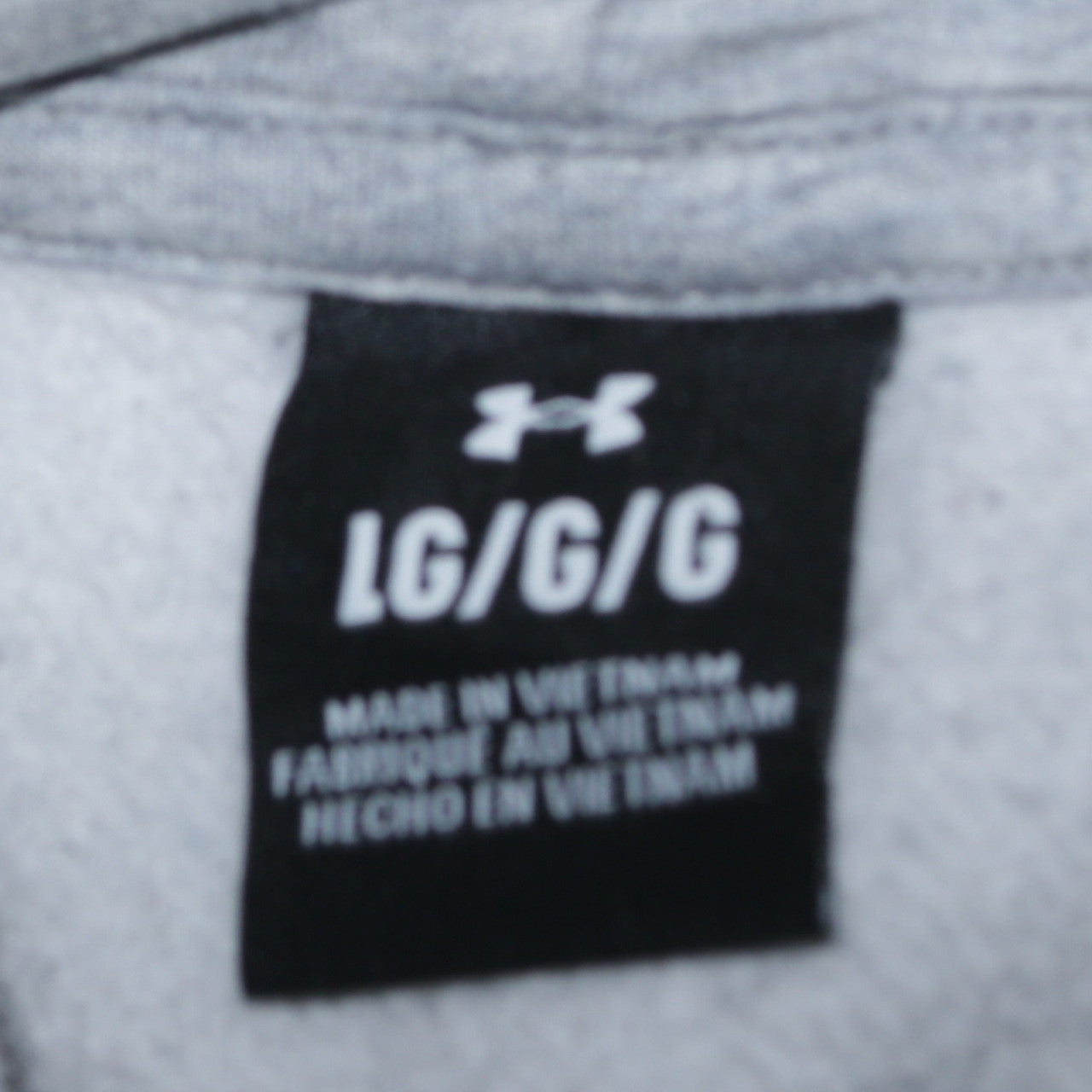 Mens UK Size L Under armour Grey Pullover Hoodie